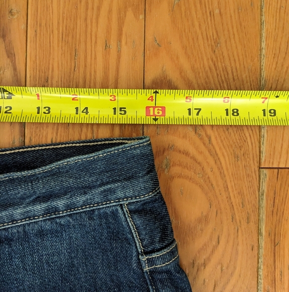 FRAME Distressed Dark Wash Jeans Size 31 - Picture 4 of 10